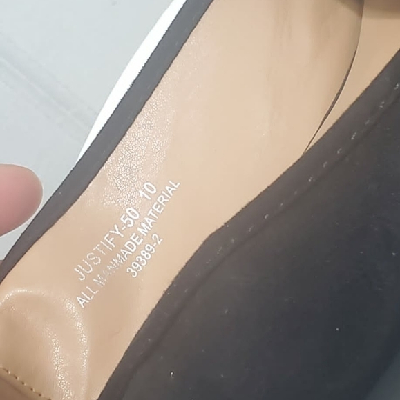 🌴Bamboo Justify-50 Bow Black Faux Suede Slip On Flats Size 10✌️ - Picture 13 of 14